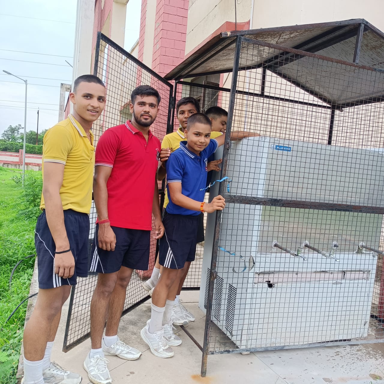 Special Communicable Diseases Control Campaign - School Premises and Water Coolers Cleaned to Promote Hygiene