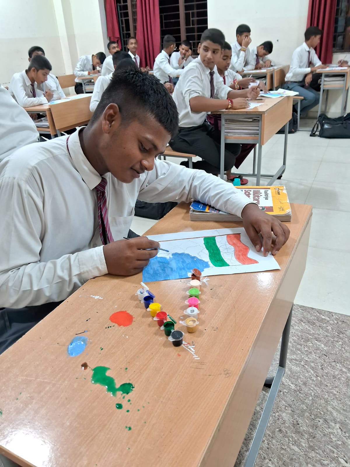 Flag Making Activity of Tiranga: 